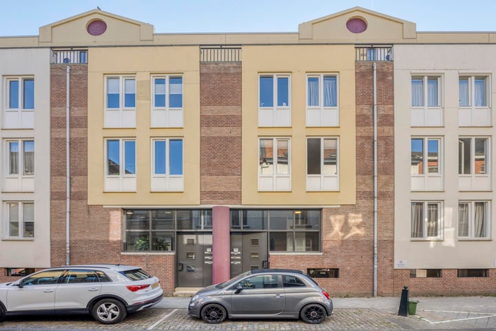 Wycker Grachtstraat 1A-18 in Maastricht Foto