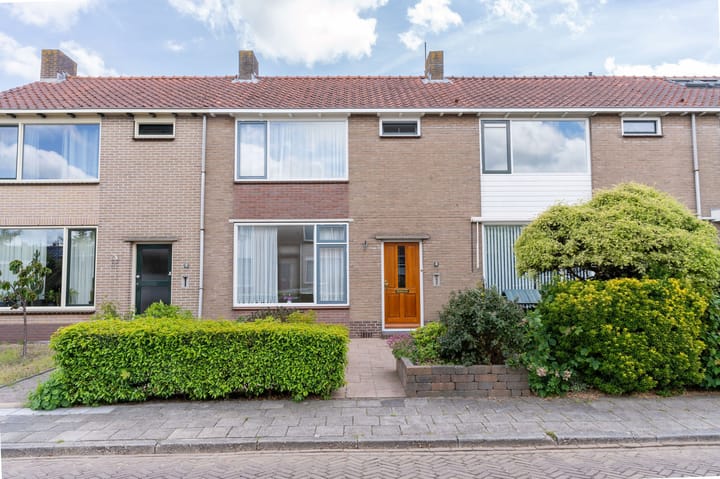 Wytemastraat 4 in Blokker foto