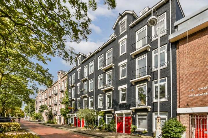 Zaanstraat 20 in Amsterdam Foto