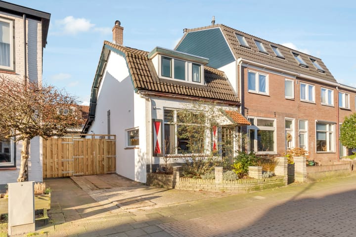 Zadelstraat 21 in Hilversum