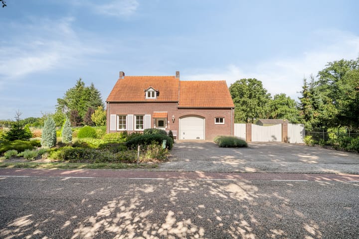 Zandberg 9 in Maasbree photo