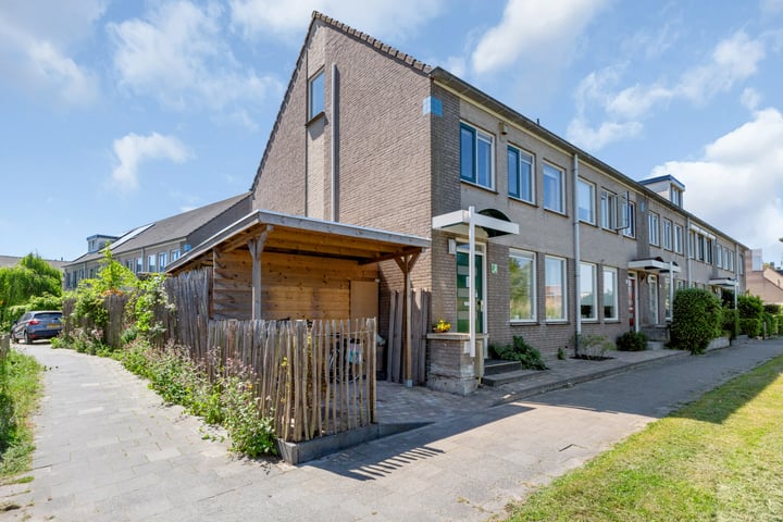 Zandpolderpad 12 in Gouda photo