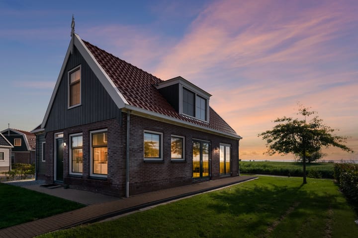 Zeedijk 2-430 en Uitdam foto