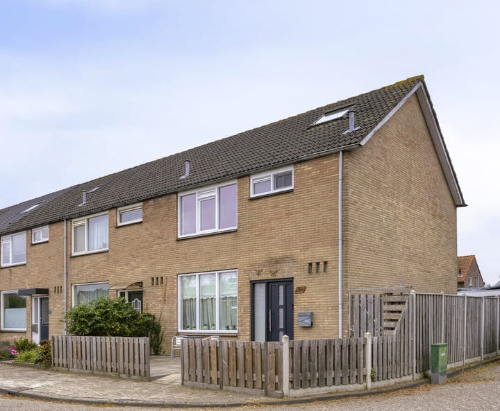 Photo of property Zeekraal 17, Hellevoetsluis