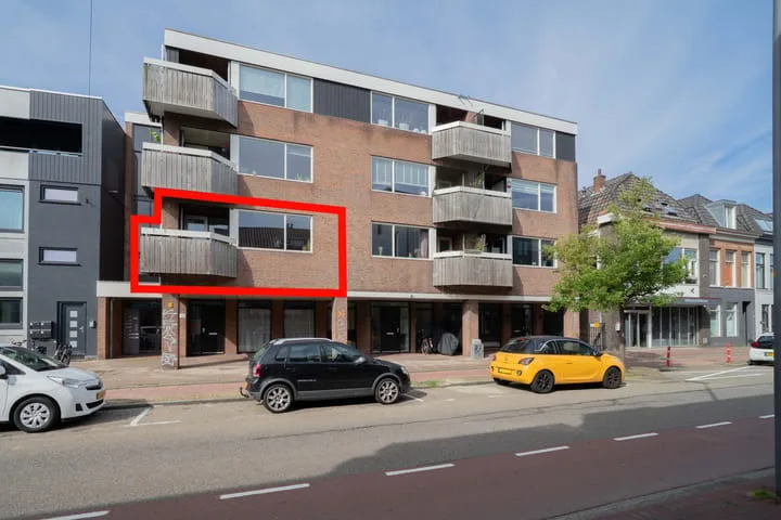 Zeestraat 32 A en Beverwijk