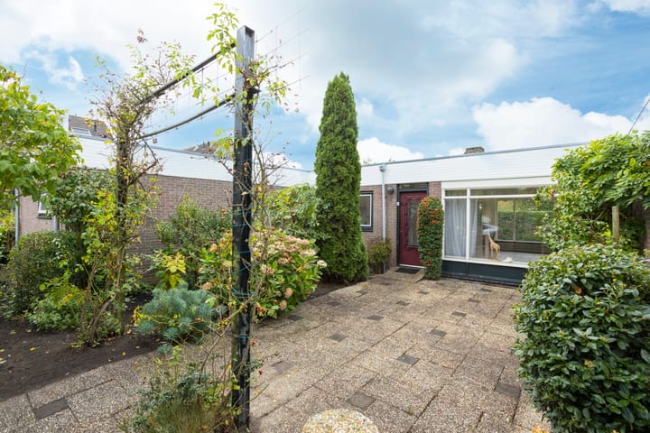 Zeilhof 4 in Rijsenhout photo