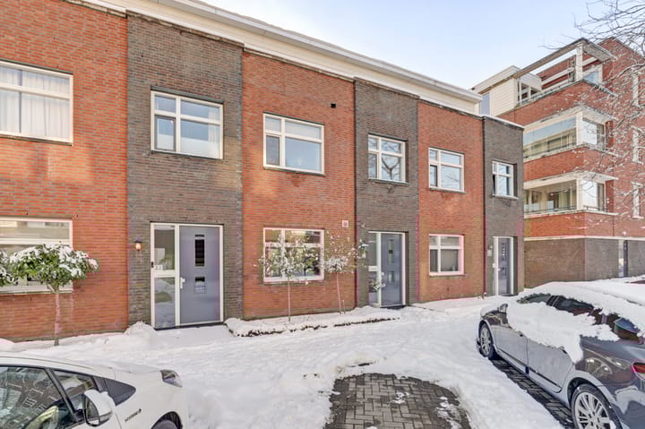 Photo of property Zeldenrustlaan 20, Raamsdonksveer