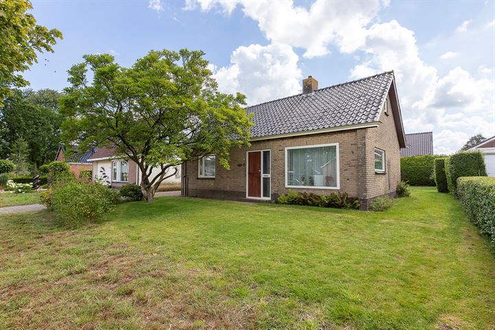 Zetveld 7 dans Surhuisterveen photo