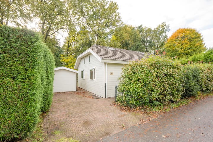 Zevenbergjesweg 13-14 in Voorthuizen Foto