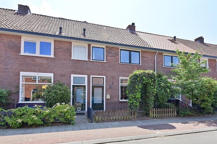 Zilvermeeuwstraat 10 dans Hilversum photo
