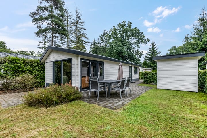 Zonneoordlaan 47R-73 in Ede photo