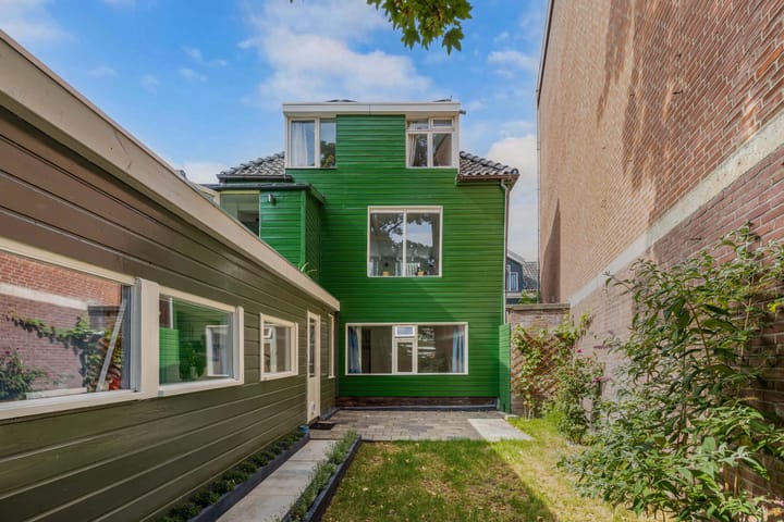 Zuiddijk 199 en Zaandam foto