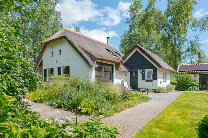 Zuideind 19 in Drouwenerveen foto