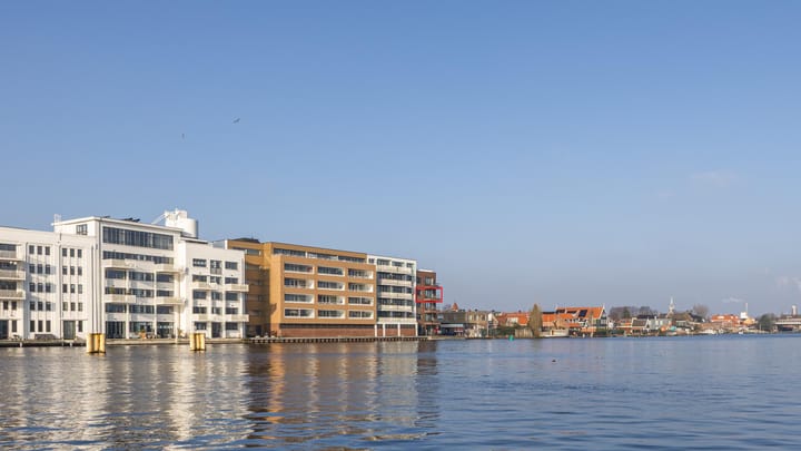 Zuideinde 80A in Koog aan de Zaan foto