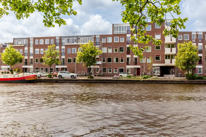 Zuider Buiten Spaarne 52 in Haarlem photo