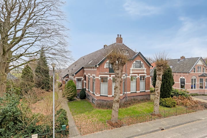 Photo of property Zuiderdiep 190, 2e Exloërmond