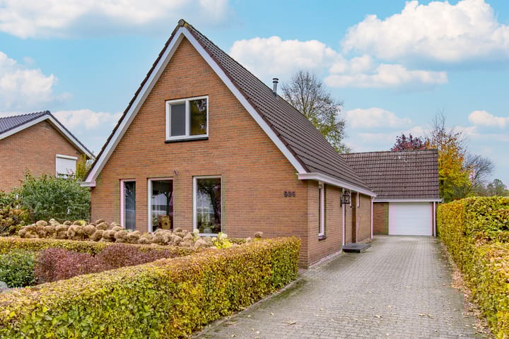 Zuiderdiep 536 in Valthermond Foto