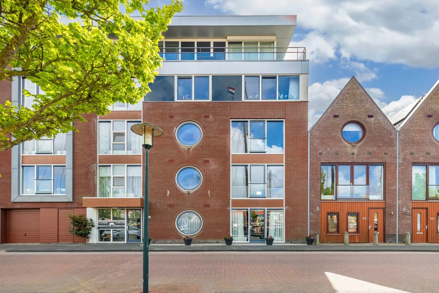 Zuiderhaven 90 in Harlingen