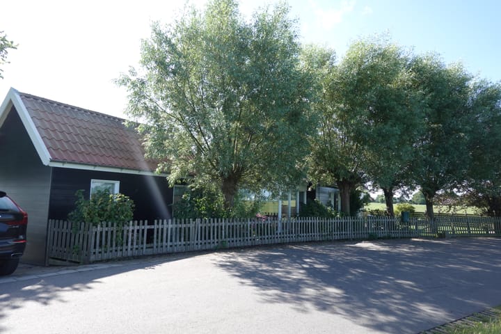 Photo of property Zuidermeerweg 7, Zuidermeer