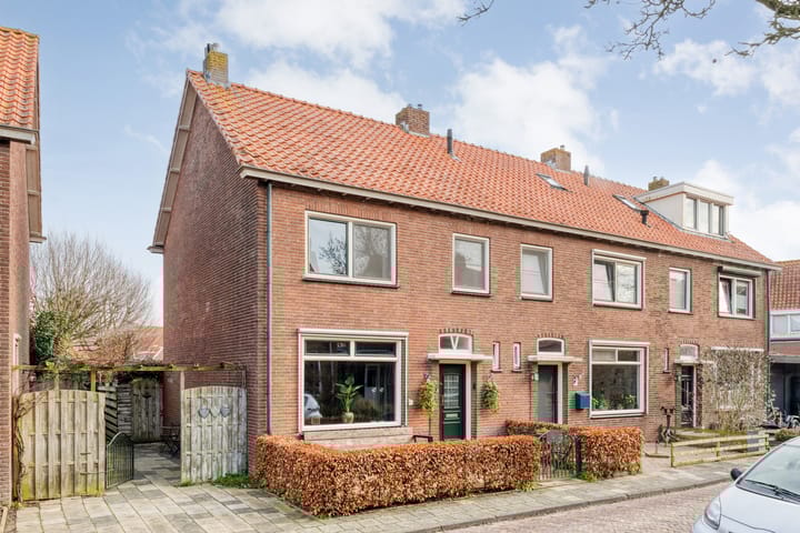 Zuiderwalstraat 8 in Blokzijl