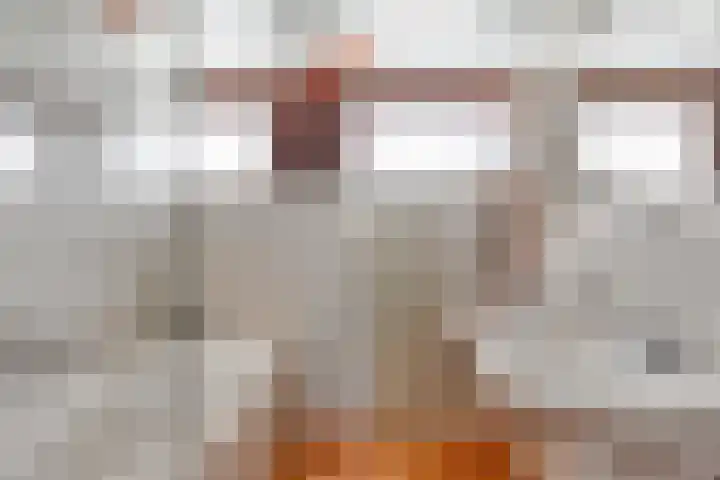 Zuurbes 21 Rotterdam thumbnail 20