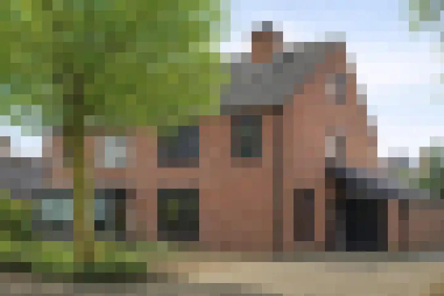 Zwaluwendonk 12 in Veghel