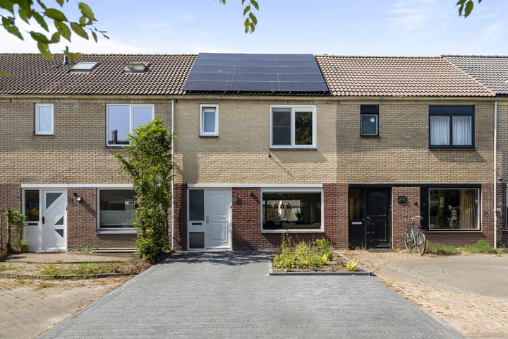 Zwaluwstraat 23 in Anna Paulowna Foto