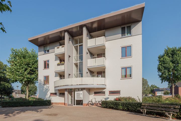 Zwaluwstraat 81 in Horst Foto