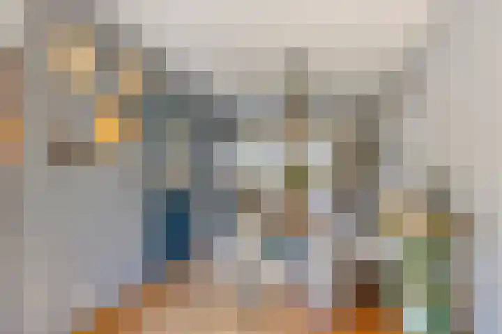 Zwanebloem 14 Swifterbant thumbnail 12