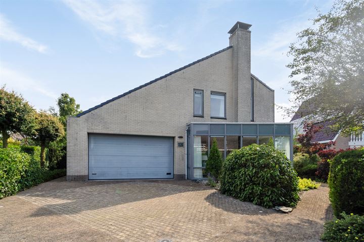 Zwanenbalg 1126 in Julianadorp Foto