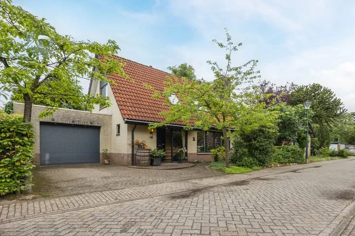 Zwartmoeren 10 Breda