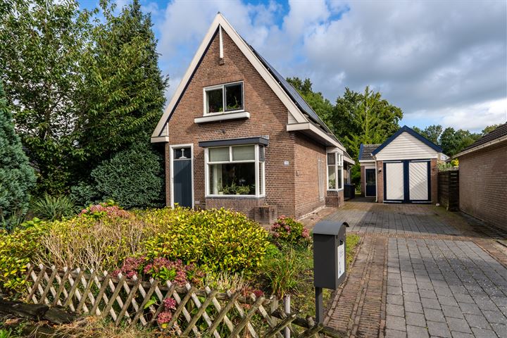 Zwartwatersweg 186 in Assen Foto
