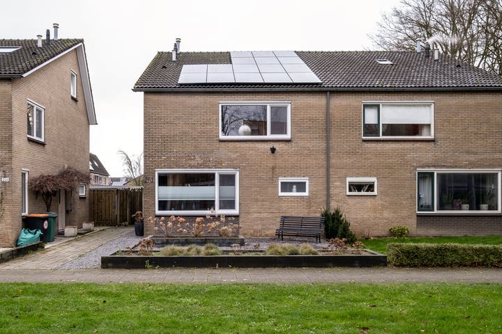 Zwavertsweg 261 in Hengelo photo