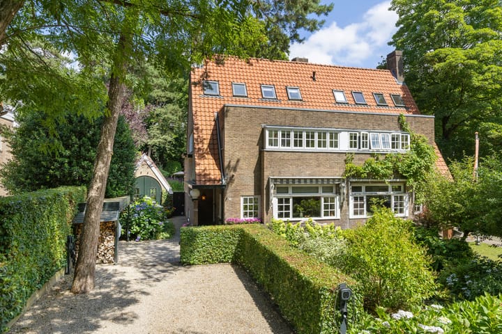 Zweerslaan 15 in Bilthoven Foto