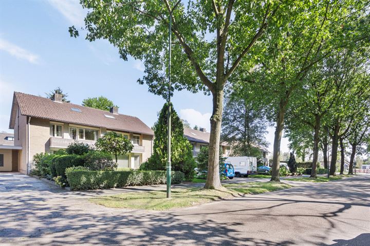 Zwembadweg 12 in Sint-Oedenrode foto