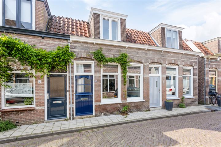 1e Landdwarsstraat 5 in Alkmaar