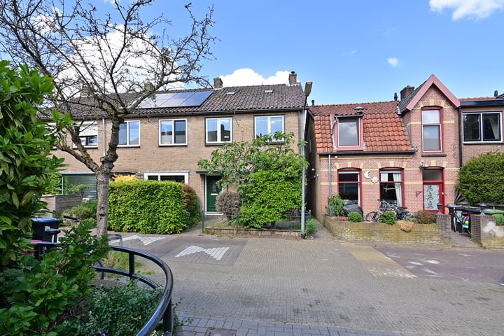 1e Nieuwstraat 74 in Hilversum