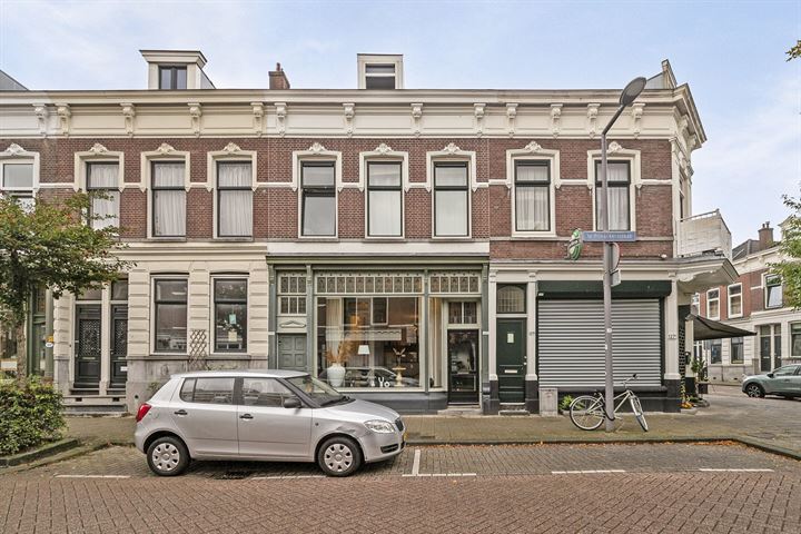 1e Pijnackerstraat 129A in Rotterdam