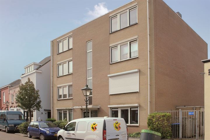 1e Scheepvaartstraat 50A in Hoek van Holland Foto