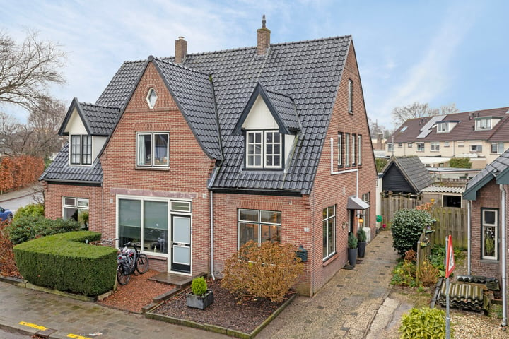 1e Wormenseweg 154 in Apeldoorn