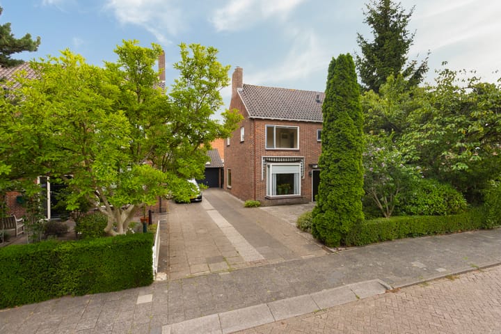 2e Barendrechtseweg 203 in Barendrecht
