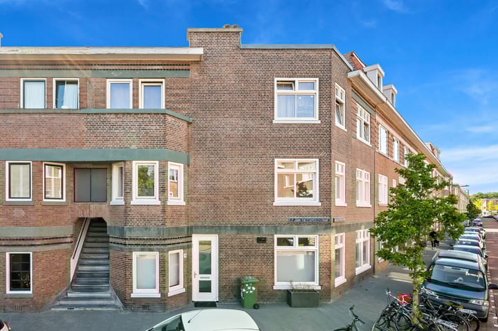 2e Joan Maetsuyckerstraat 211 in 's-Gravenhage foto