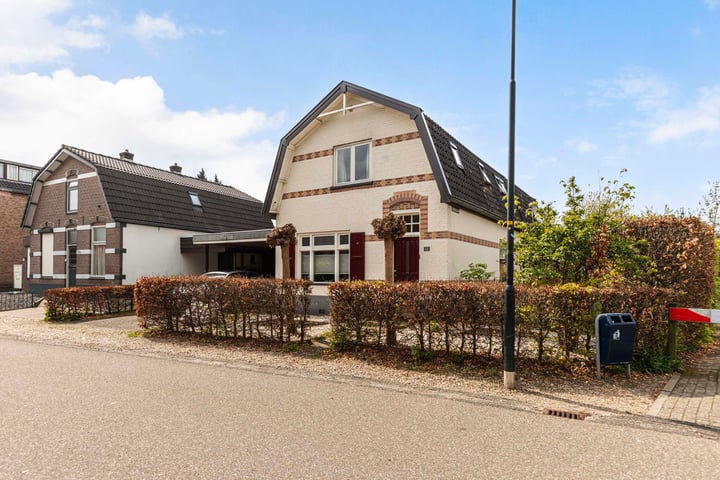 2e Wormenseweg 60 in Apeldoorn