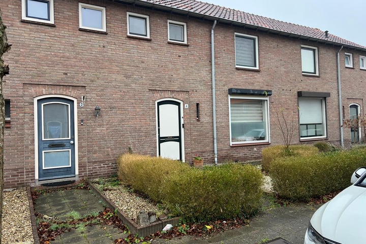 A.C.W. Staringstraat 4 in Eerbeek