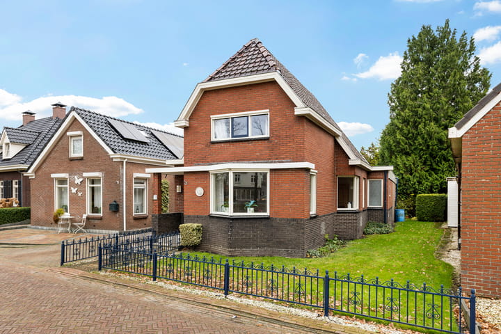 Foto van woning A-kade 11, Musselkanaal
