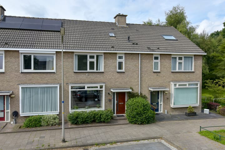 A.M. de Jonglaan 4 in Uithoorn