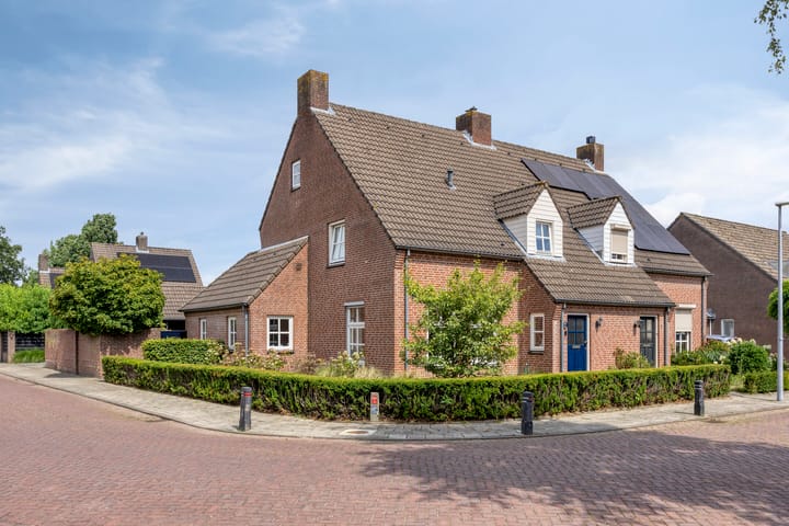 A.P. de Bontstraat 5 in Veldhoven