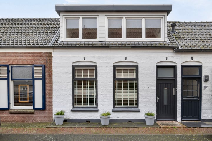 A van Heestraat 32 in Kamperland