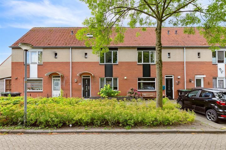 A. Vondelingstraat 40 in Almere