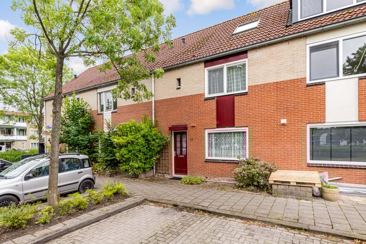 A. Vondelingstraat 52 in Almere foto